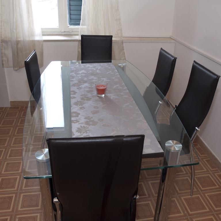 Apartment Varos Спліт Номер фото